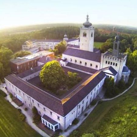 Leerhotel Het Klooster Amersfoort Exteriör bild